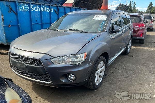 Photo of 2012 Mitsubishi Outlander