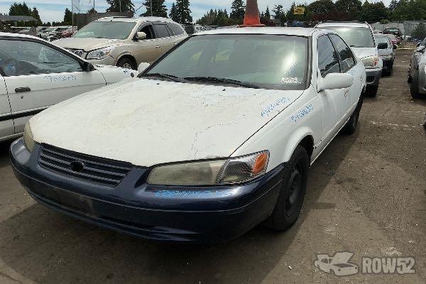 Photo of 1999 Toyota Camry