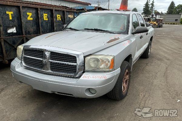 Photo of 2005 Dodge Dakota