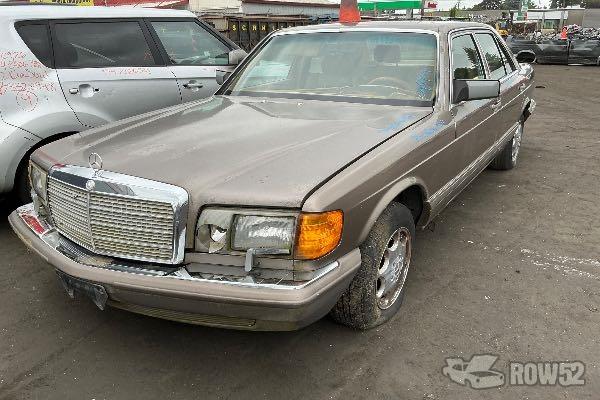 Photo of 1990 Mercedes-Benz 300