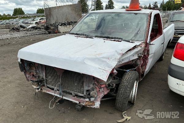 Photo of 1992 Nissan Pickup