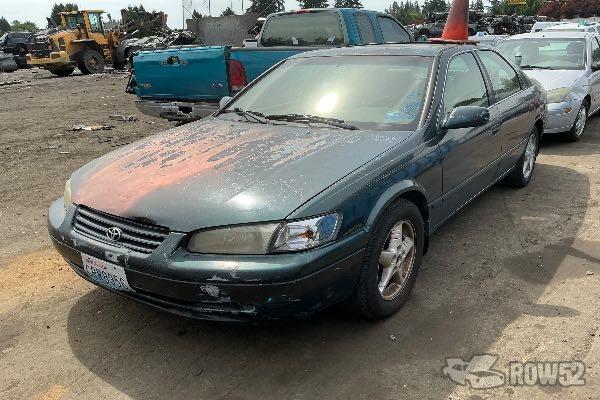 Photo of 1998 Toyota Camry