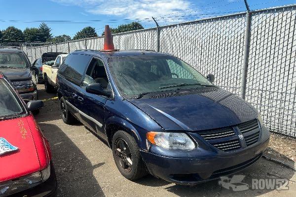 Photo of 2006 Dodge Caravan