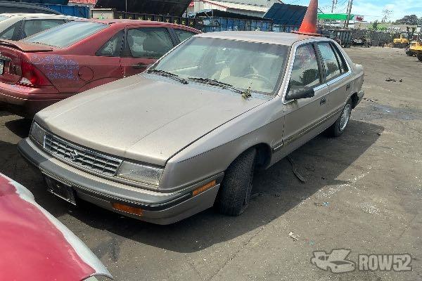 Photo of 1989 Plymouth Sundance