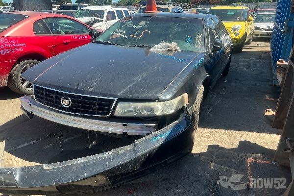 Photo of 2004 Cadillac Seville