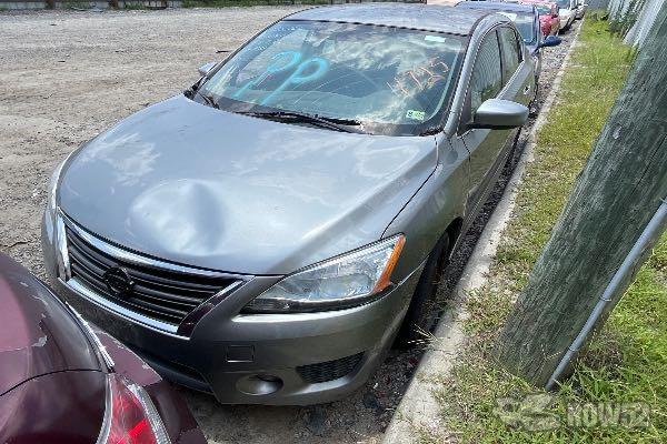 Photo of 2013 Nissan Sentra