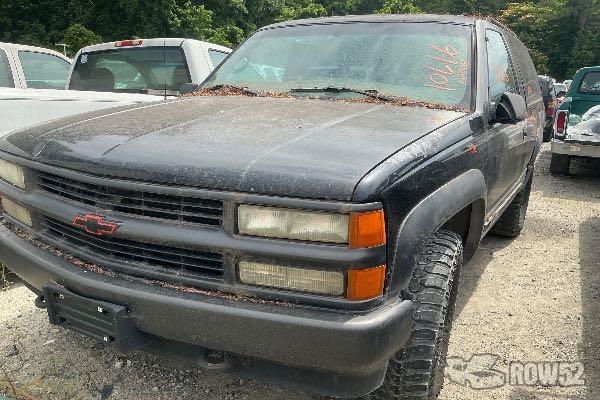 Photo of 1999 Chevrolet Tahoe
