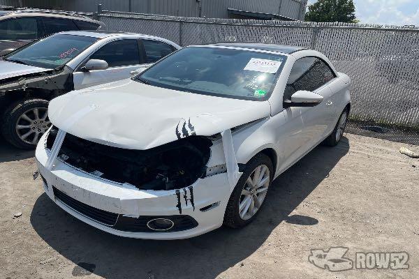 Photo of 2012 Volkswagen Eos