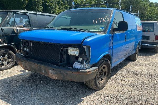 Photo of 2003 Chevrolet Express