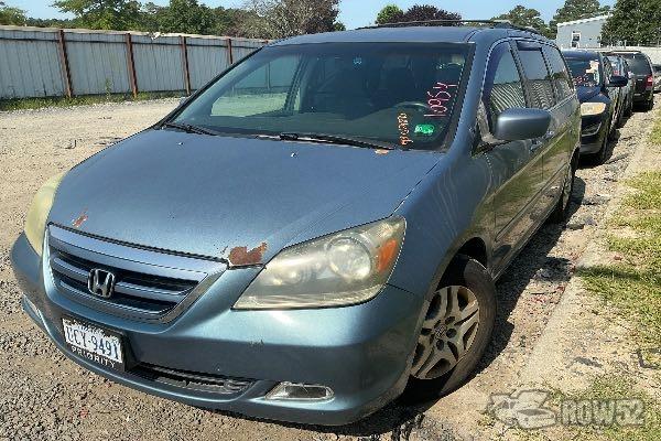 Photo of 2005 Honda Odyssey