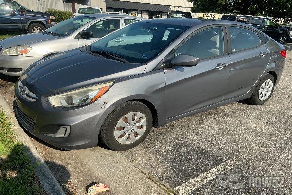 Photo of 2016 Hyundai Accent
