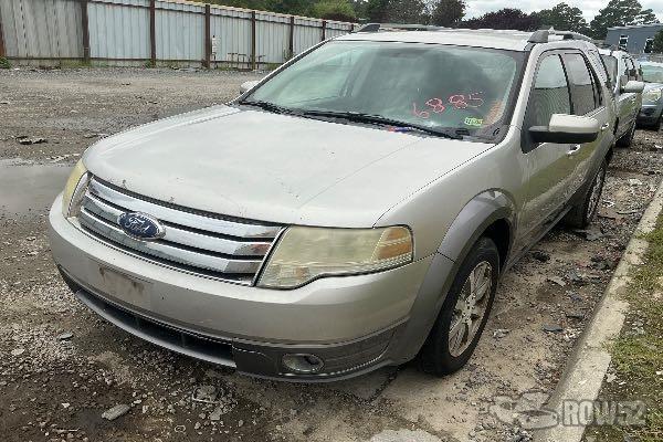 Photo of 2008 Ford Taurus X