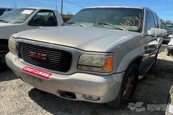 Photo of 1999 GMC Yukon