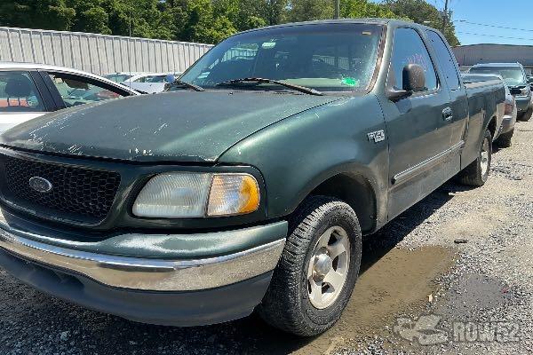 Photo of 2001 Ford F-150