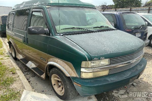 Photo of 1998 Chevrolet Astro