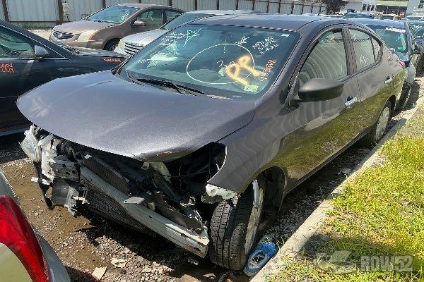 Photo of 2015 Nissan Versa