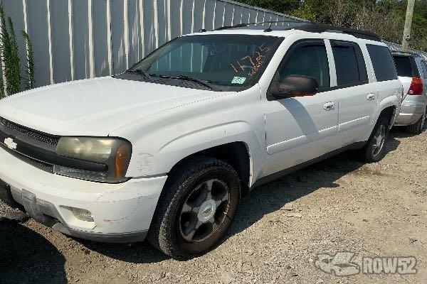 Photo of 2004 Chevrolet Trailblazer
