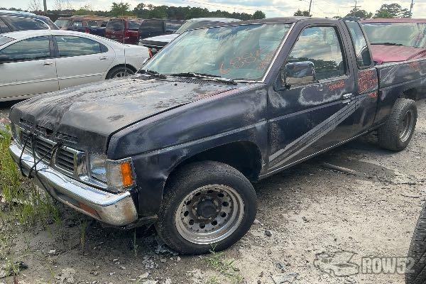 Photo of 1993 Nissan Pickup