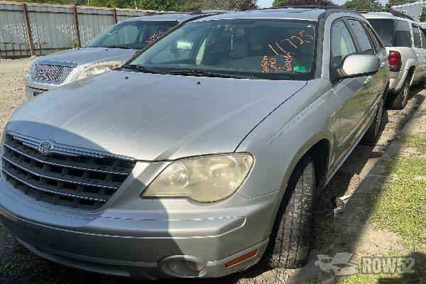 Photo of 2008 Chrysler Pacifica