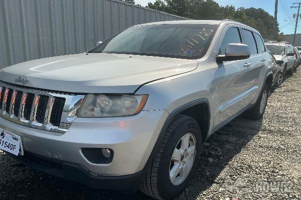 Photo of 2012 Jeep Grand Cherokee
