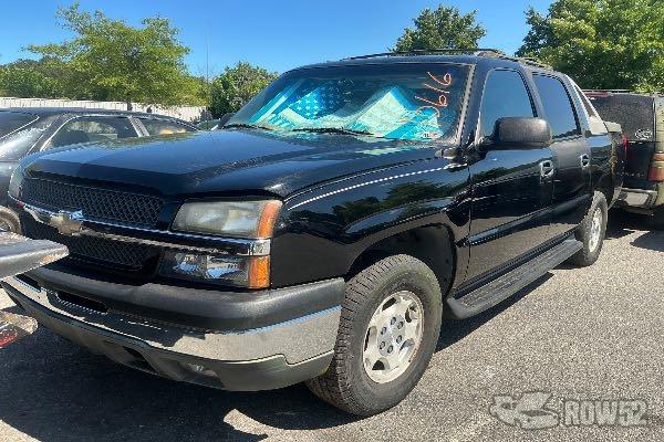 Photo of 2004 Chevrolet Avalanche