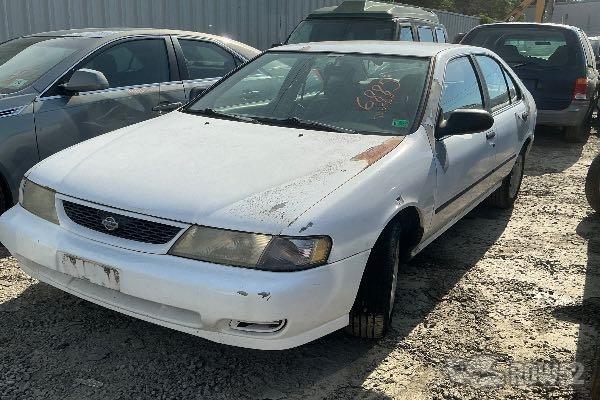 Photo of 1998 Nissan Sentra