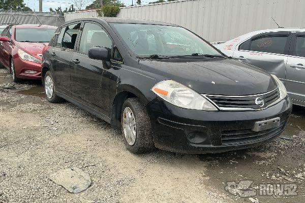 Photo of 2012 Nissan Versa