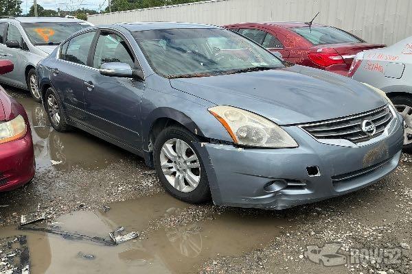 Photo of 2012 Nissan Altima