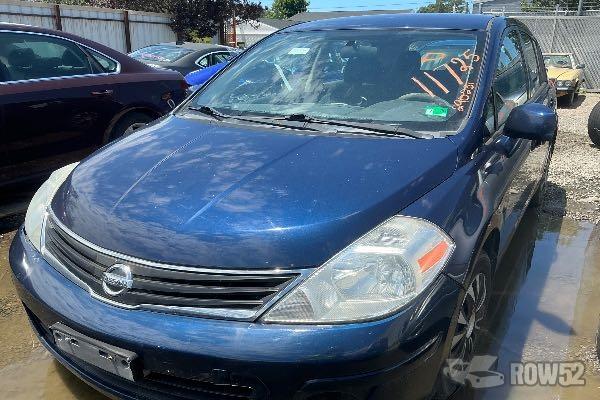 Photo of 2012 Nissan Versa