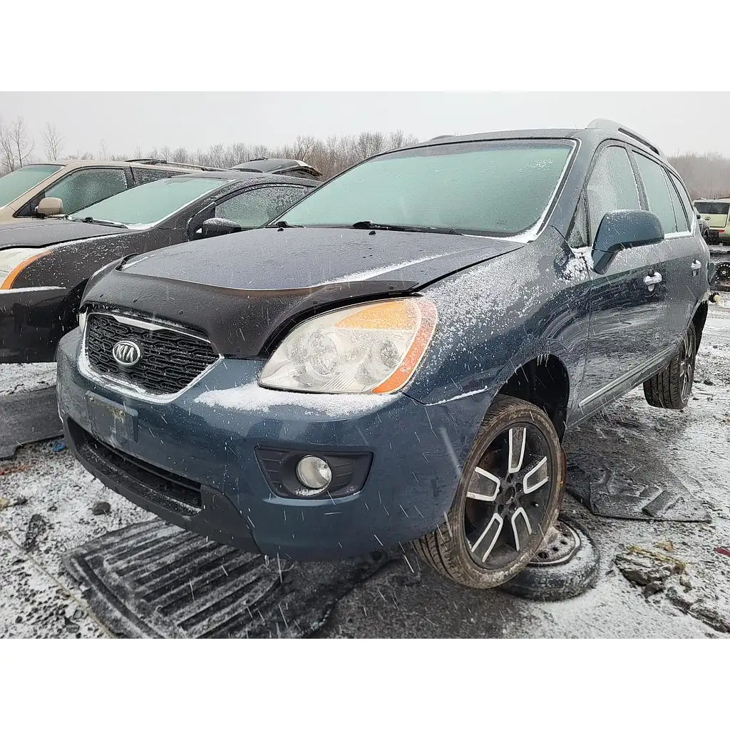Photo of 2011 Kia Rondo