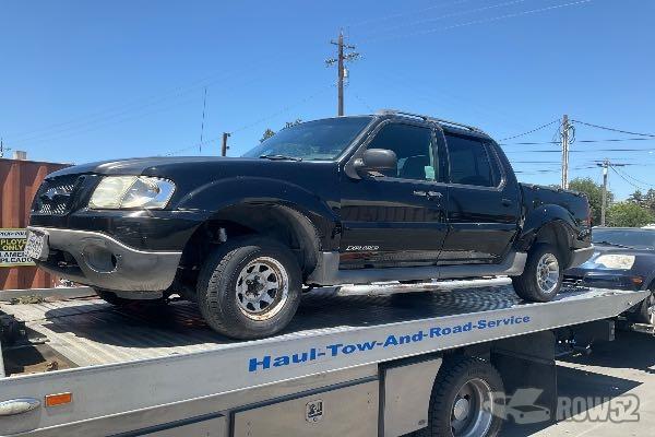 Photo of 2001 Ford Explorer Sport Trac