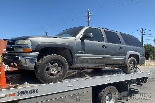 Photo of 2000 Chevrolet Suburban