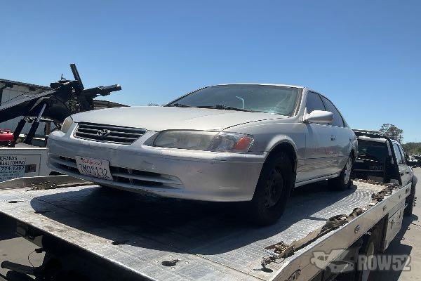 Photo of 2001 Toyota Camry