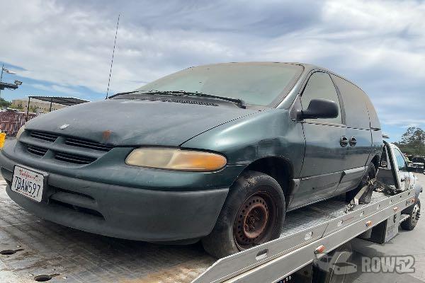 Photo of 1997 Dodge Caravan