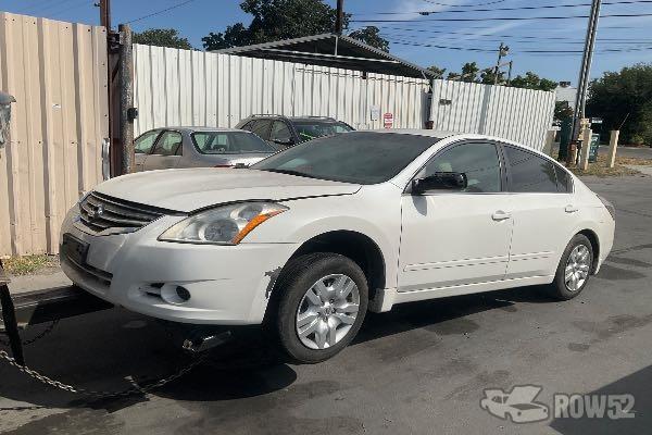 Photo of 2010 Nissan Altima