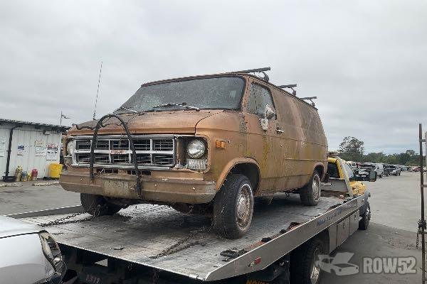 Photo of 1981 GMC Vandura