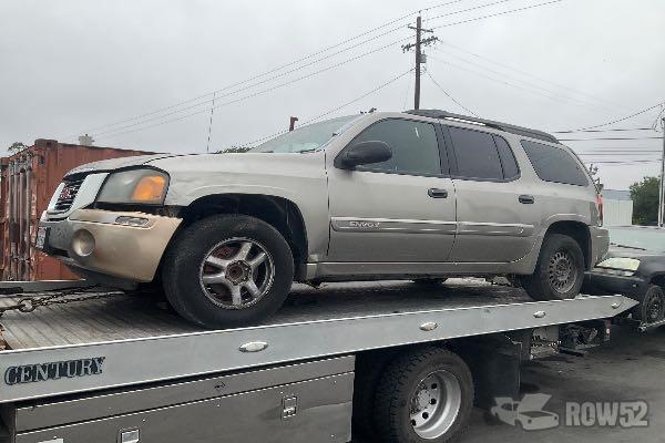 Photo of 2003 GMC Envoy
