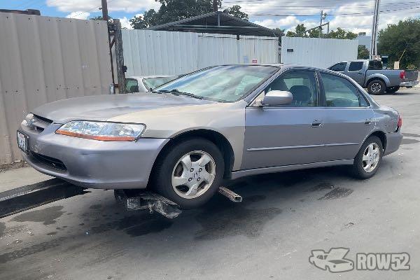 Photo of 2000 Honda Accord