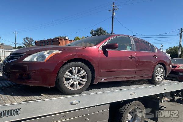 Photo of 2012 Nissan Altima