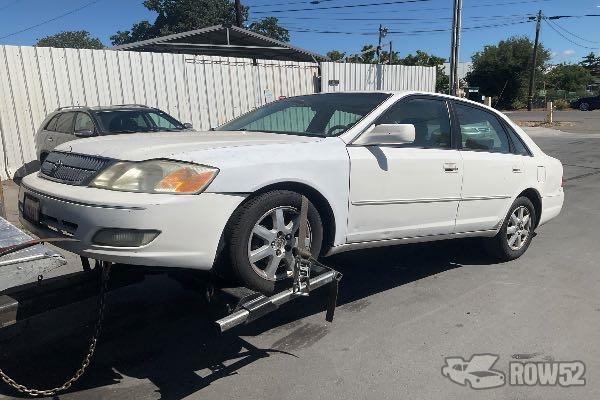 Photo of 2001 Toyota Avalon