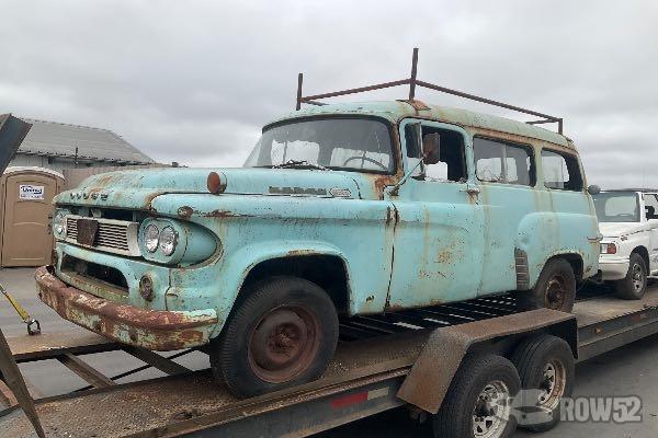 Photo of 1962 Dodge Truck (Pre-81)