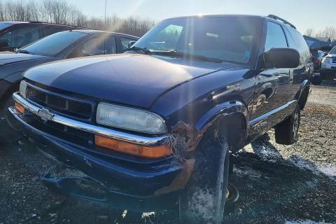 Photo of 2004 Chevrolet Blazer