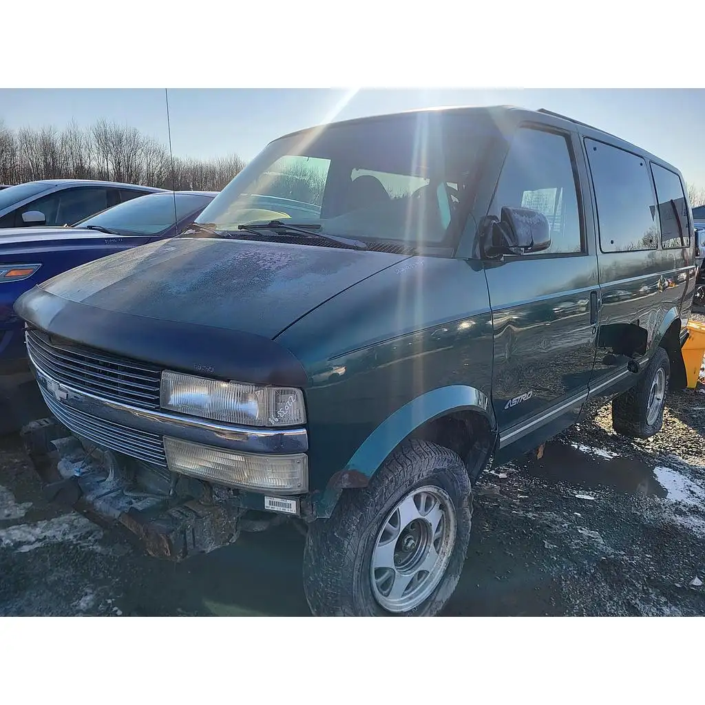 Photo of 1998 Chevrolet Astro