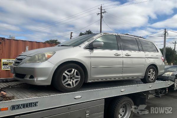 Photo of 2005 Honda Odyssey