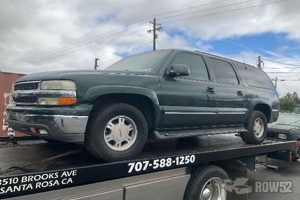 Photo of 2001 Chevrolet Suburban