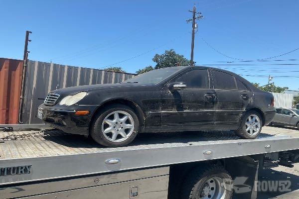 Photo of 2004 Mercedes-Benz C-Class