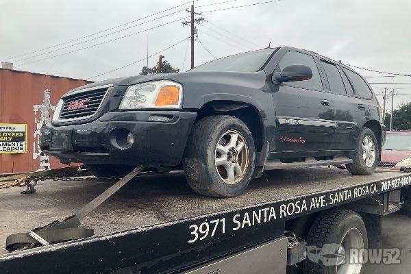 Photo of 2004 GMC Envoy