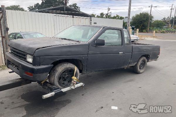 Photo of 1992 Nissan Pickup
