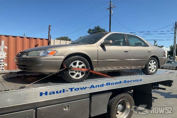 Photo of 1999 Toyota Camry