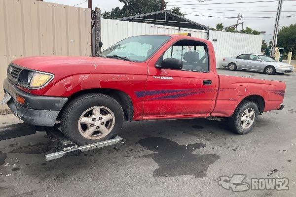 Photo of 1995 Toyota Tacoma